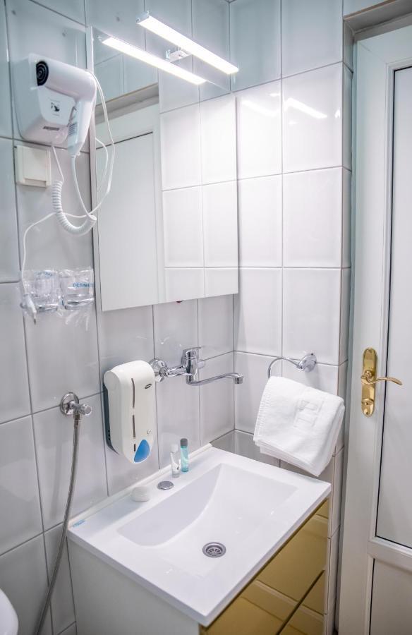 Hotel Integra Doboj Luaran gambar