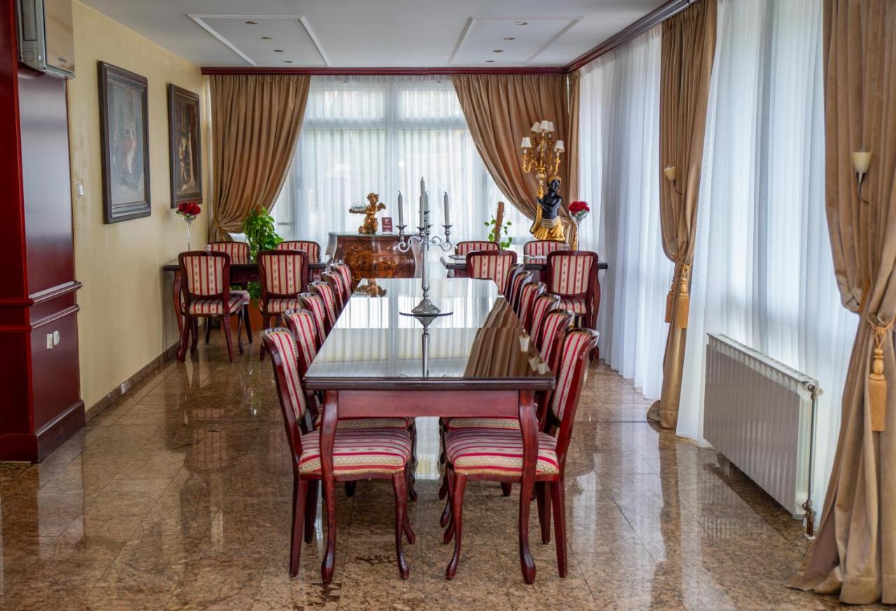 Hotel Integra Doboj Luaran gambar